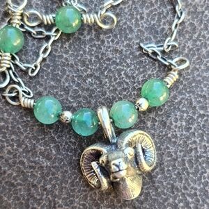 Vintage 925 sterling silver ram head aventurine station necklace